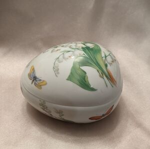 Limoges France Floral Porcelain Decorative Egg Trinket Box